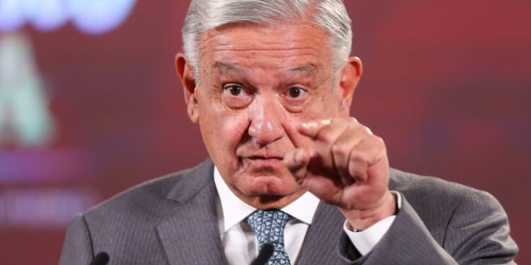 Defender los fideicomisos del Poder Judicial es un pecado social: AMLO