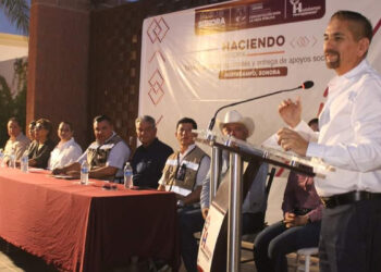 Toman protesta comites ciudadanos de CMCOP.