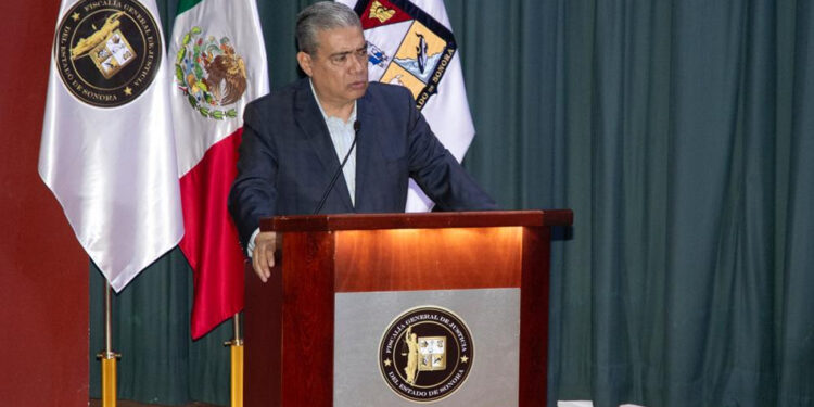 Especializa FGJE a servidores públicos en justicia penal para niñas, niños y adolescentes