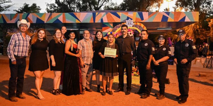Celebra con éxito 3ER. Exhibición de altares del día de muertos 2023