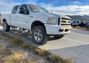 Aseguran cinco personas, armas y vehículos durante operativos en zona de Altar
