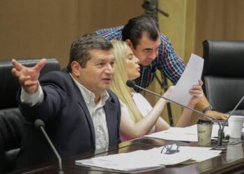 Comparecen ante diputadas y diputados locales aspirantes a cargo del Istai