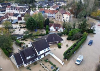 Más de 130 municipios en el norte de Francia afectados por inundaciones