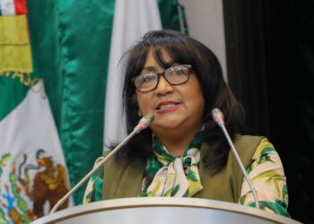 Vamos a seguir luchando por sentirnos plenas, vivas y libres: ALMA HIGUERA.