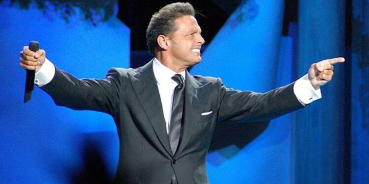 ‘El Sol’ en Acapulco… Luis Miguel donará 10 millones de pesos para reconstrucción de viviendas