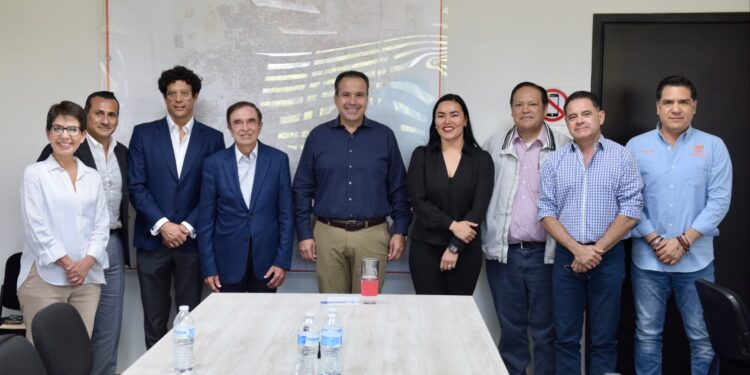 Manifiesta grupo Cinépolis a Toño Astiazarán interés en inversión en Hermosillo