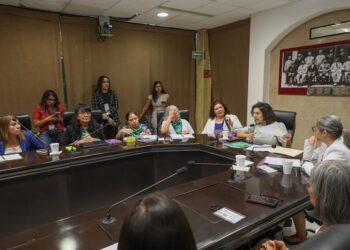 Recibe Congreso de Sonora propuestas sobre derechos sexuales y reproductivos