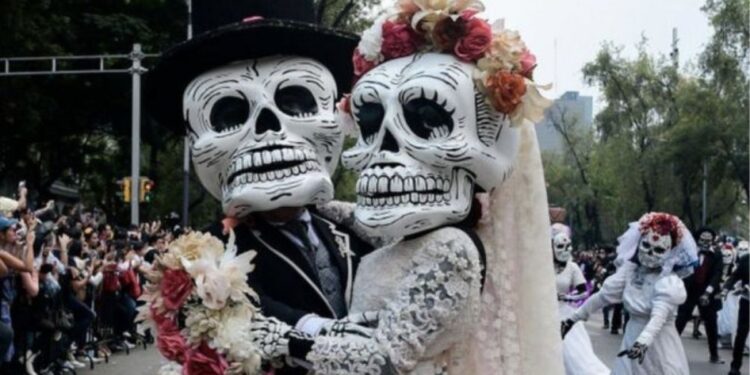 CDMX Realiza el Tradicional Desfile del Día de Muertos 2023