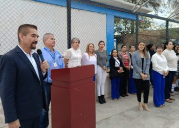 Jesús Flores Refrenda Compromiso Con La Educación Al Apoyar Con 17 Becas En Cetmar.