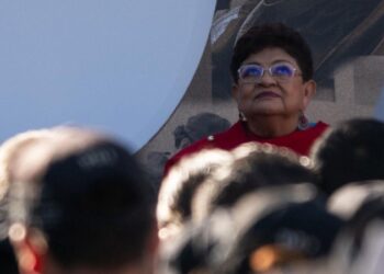 Si Ernestina Godoy no es ratificada, aquí tiene las puertas abiertas: López Obrador