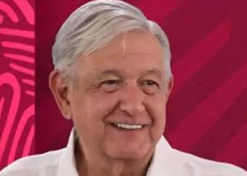 El Presidente López Obrador celebra su cumpleaños 70 en Sonora