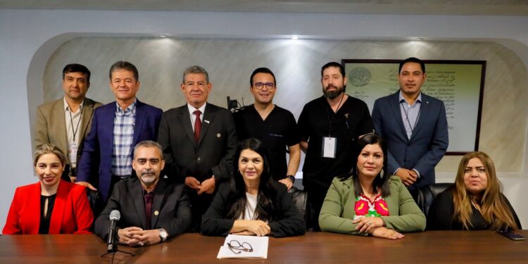Aprueban en comisión iniciativa que regula la medicina estética