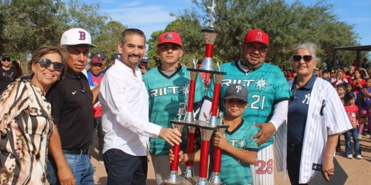 El riito campeón de beisbol de segunda fuerza.
