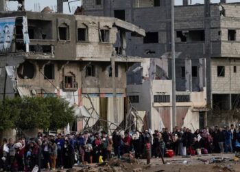 Hamás retrasa entrega de rehenes; acusa a Israel de no respetar acuerdo de tregua