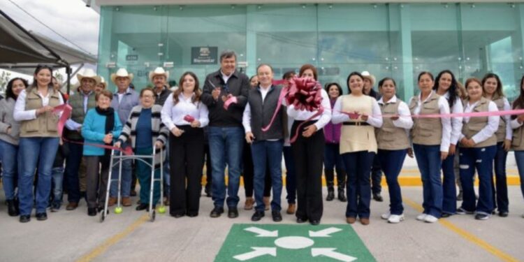 Beneficiamos la economía de las familias de la Sierra de Sonora con el aprovechamiento de la energía solar: Gobernador