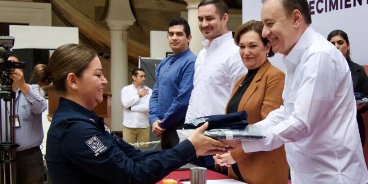 Fortalecemos la seguridad pública con policías certificados, equipamiento y mejores sueldos: Durazo