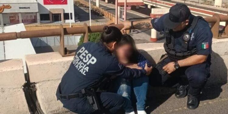 Evitar agentes de la Policía Estatal suicidio en Hermosillo