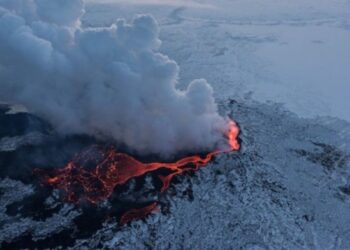 Alerta en Islandia por posible erupción volcánica