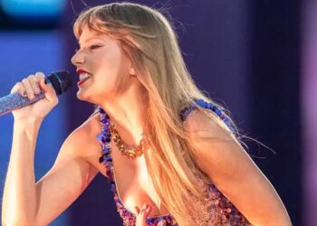 Muere fan de Taylor Swift en pleno concierto; la cantante está ‘devastada’
