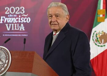 México impugnará ley antimigrante de Texas: López Obrador