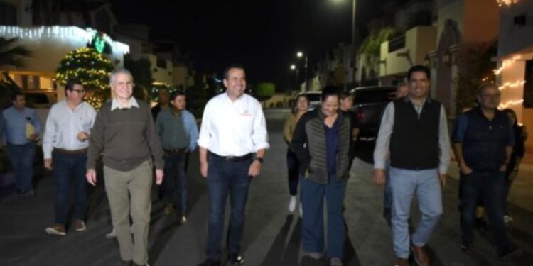 Constata Alcalde avance de recarpeteo en Salvatierra