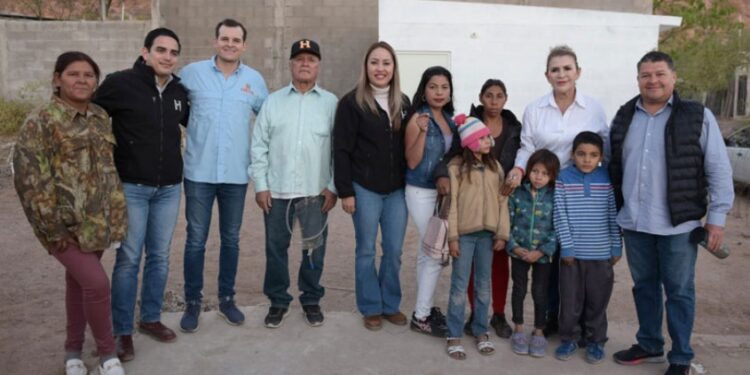 Entrega Gobierno de Hermosillo cuartos adicionales a cinco familias más