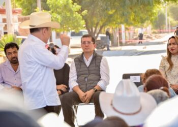 Entregan Gobernador Durazo y alcalde Elías Retes pavimentación de calle San Ignacio