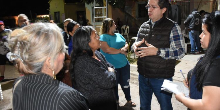 Pide Jorge Alberto Elías Retes denunciar a quienes tiren basura en casas abandonadas