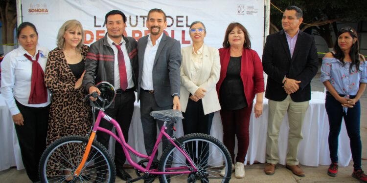Gobierno de Sonora entrega beneficios en el Valle del Mayo a través de la Ruta del Desarrollo
