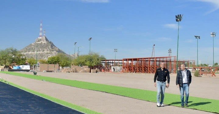 Avanza Ayuntamiento en construcción del Campo 3 de béisbol en el Cárcamo
