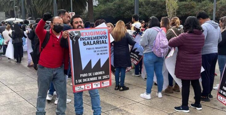 CNTE ‘desquicia’ vialidades en CDMX con megamarcha