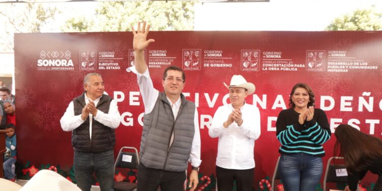Viven Navojoenses la alegría y magia del “OPERATIVO NAVIDEÑO”