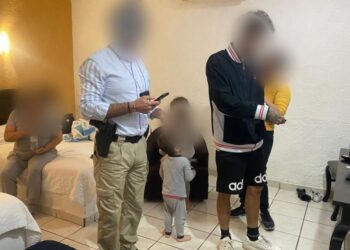 Localiza Unidad Especializada de Combate al Secuestro a familia víctima de engaño telefónico con fines de extorsión