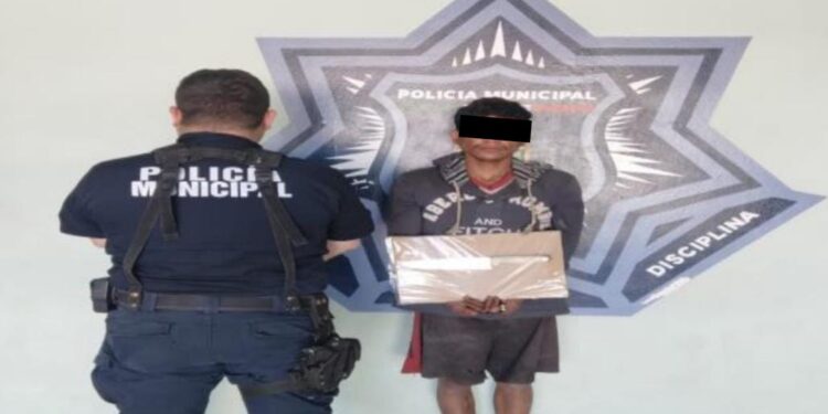 Detiene  SSPM a dos por robo a casa habitación  y comercio