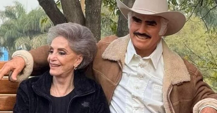 Crean escultura de Vicente Fernández para conmemorar su segundo aniversario luctuoso