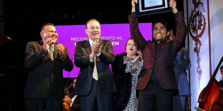 Gobernador Durazo clausura con gran éxito actividades de la 39 edición del FAOT