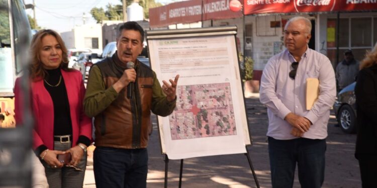Inicia obra de construcción de crucero con concreto Hidráulico en calle Tabasco y Vicente Padilla