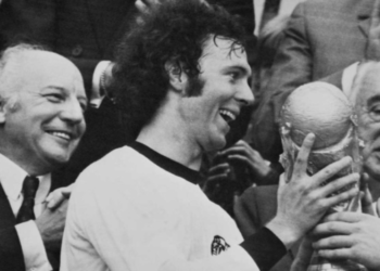 Muere Franz Beckenbauer, leyenda del futbol alemán