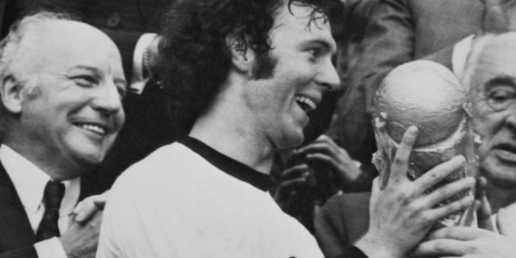 Muere Franz Beckenbauer, leyenda del futbol alemán