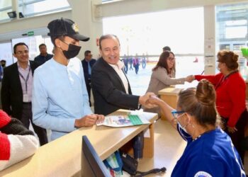 Brindamos atención de primera calidad a las y los sonorenses de forma gratuita: Alfonso Durazo