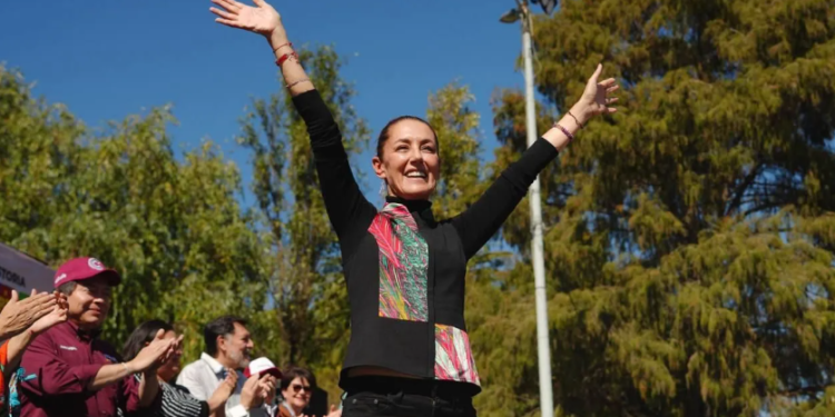 Promete Sheinbaum equipo “desde la presidencia” con Clara Brugada