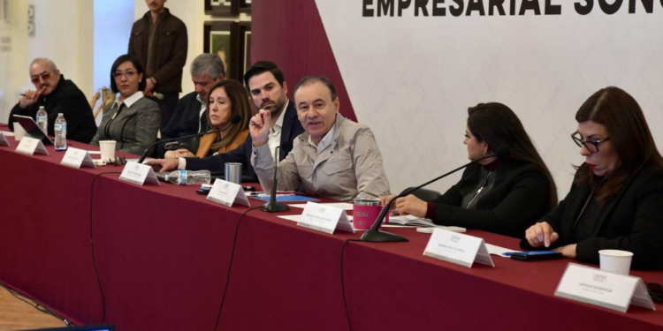 Acuerdan Gobierno de Sonora y empresarios afianzar inversiones internacionales en el estado