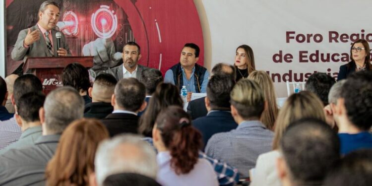 Participa Gobierno de Sonora en el fortalecimiento de las industrias de alta tecnología en México