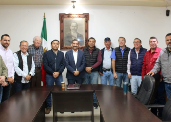 Fructífera reunión de trabajo entre el gobierno municipal y comités de colonos de las bocas