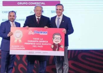 Canasta básica bajó de $1039 a poco más de $800, dice AMLO