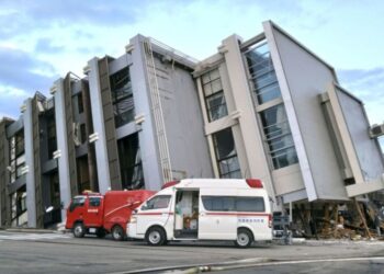 Tras Terremoto de magnitud 7.5 en Japón informan de 55 muertos
