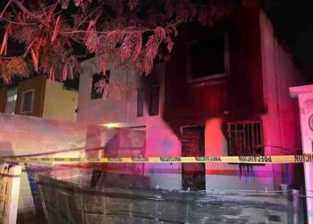 Muere una niña en incendio en una casa de NL; hay otra persona lesionada