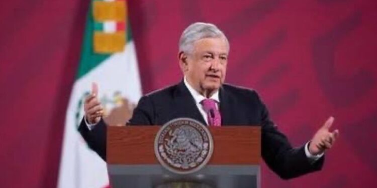 Fuerzas Armadas, fundamentales para gobernar el país en el movimiento de transformación: AMLO