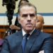 Hunter Biden aparece de sorpresa en audiencia de desacato del Congreso de EU