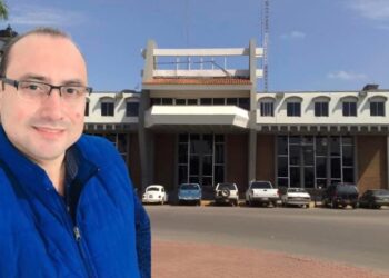 Presupuesto debe ser orientado a necesidades urgentes de navojoenses: Isaac López